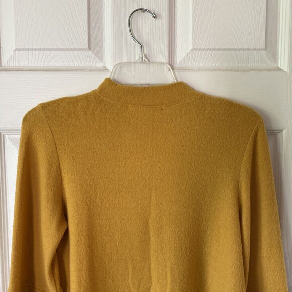 Chris & Carol Sweater Women’s Size M Goldenrod Long Sleeve Flared Layered Sleeve - Picture 8 of 12